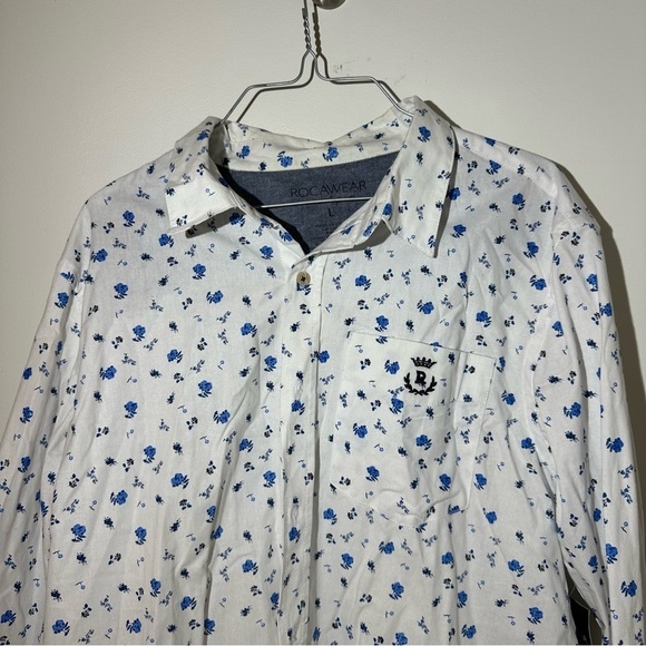 BNWT Rocawear dress-shirt - Picture 2 of 7